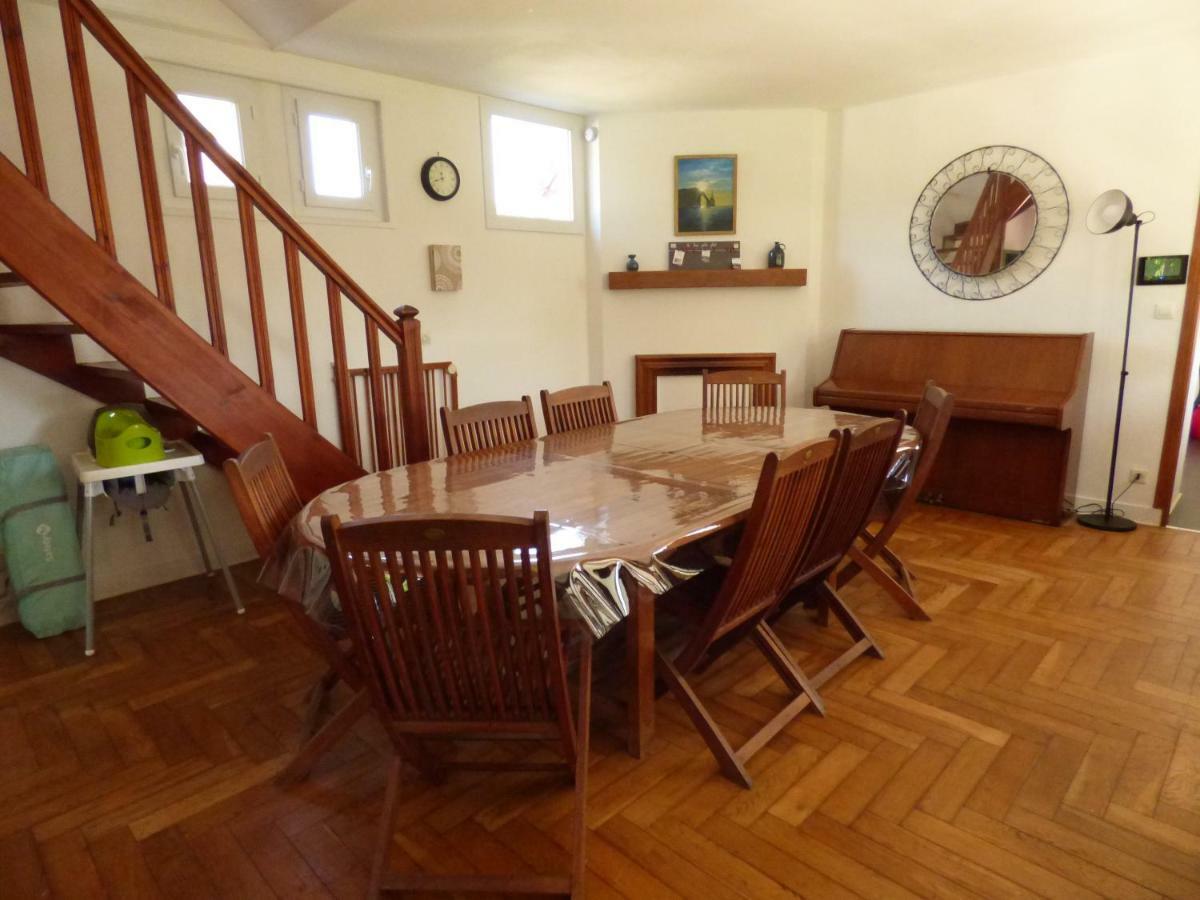 Gite Le Petit Chalet Avec Parking Gratuit Étretat Eksteriør bilde